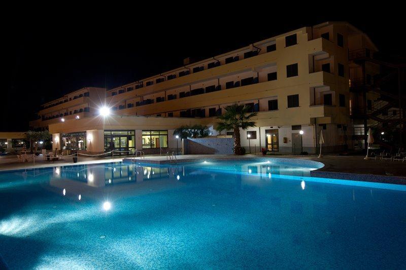 Club Esse Costa Dello Jonio Mandatoriccio Marina Exterior foto